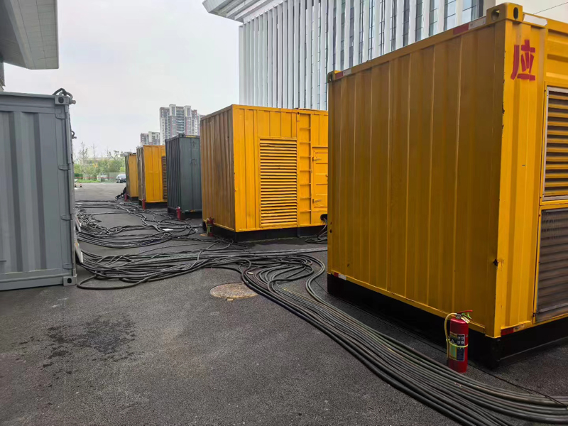 灵宝不同季节柴油发电机组保养有哪些注意事项?